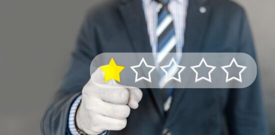 Recenze programovacího jazyka v jazyce „čeština